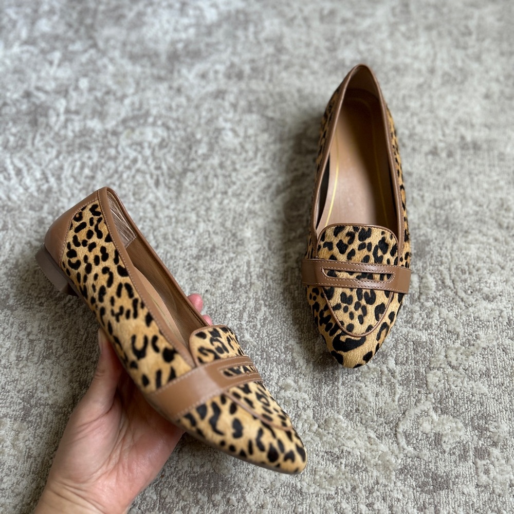 Vionic Savannah Leopard Print Flats - image 1